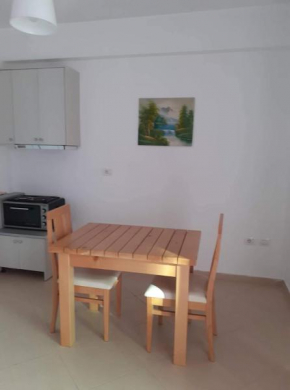 2+1 apartament in Saranda Albanaia